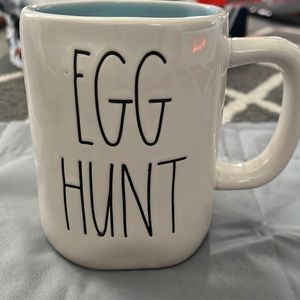 Rae Dunn Easter mug